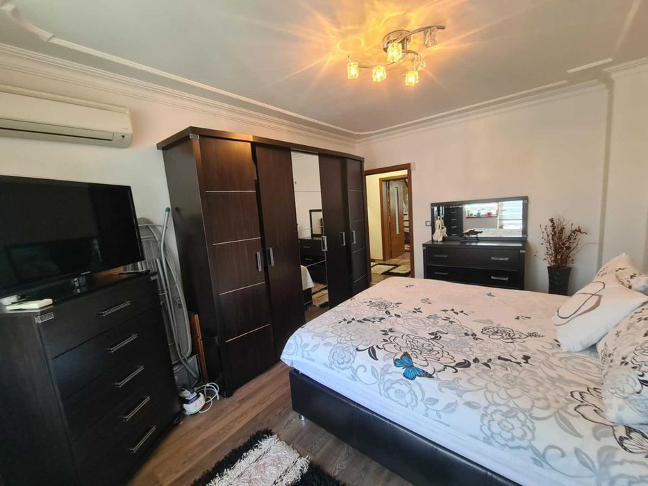 Луксозеен Мезонет с Три Спални в кв. Любен Каравелов, гр. Хасково