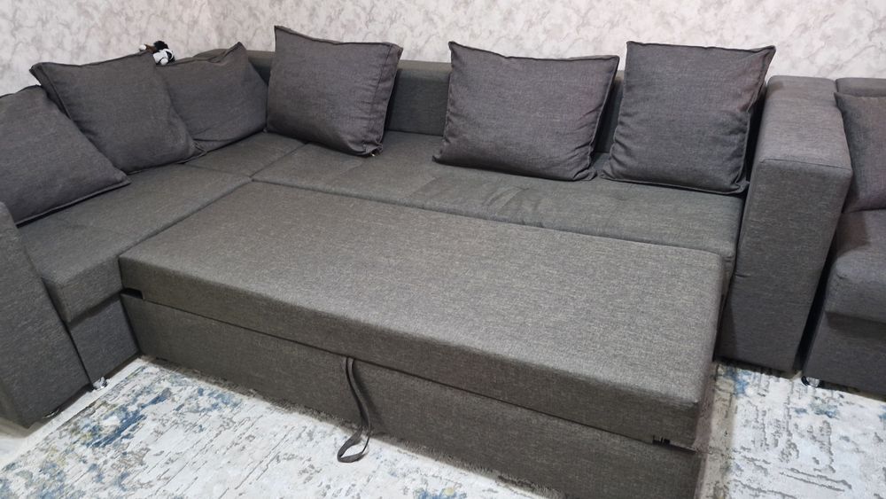 Продам диван угловой