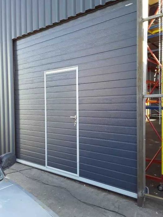 Секционные ворота, рольворота, рольставни