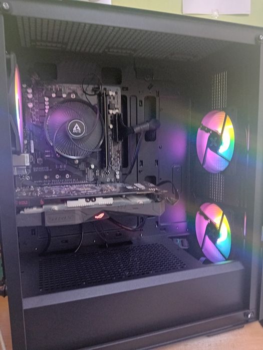 Геймърски компютър  Ryzen ssd 16gb ram