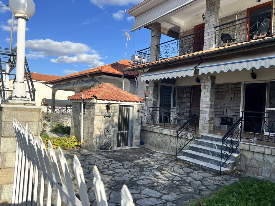 Продавам къща в Аспровалта