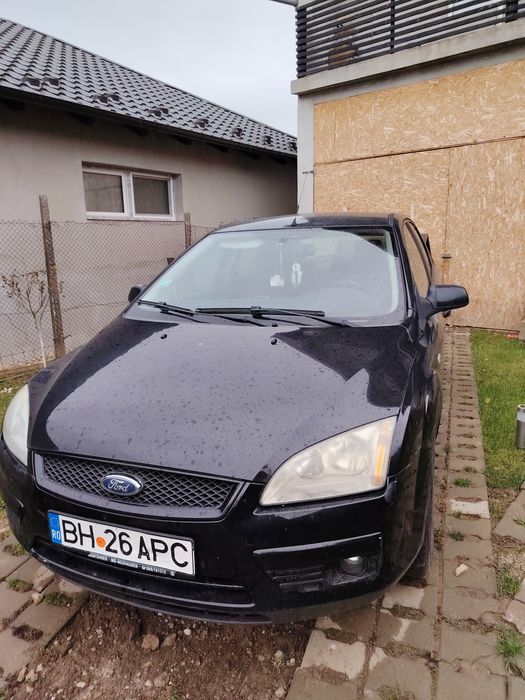 Vând Ford Focus II 1.4 benzina 80 cp