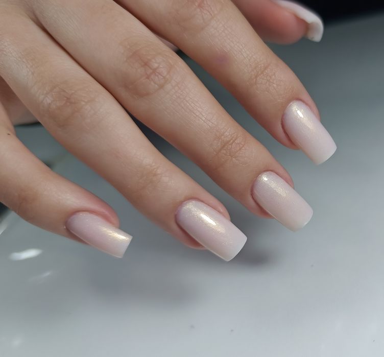 Маникюр  и Педикюр