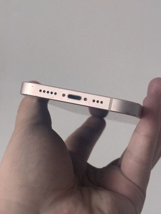 iPhone 13 128GB. Без Ремонта!