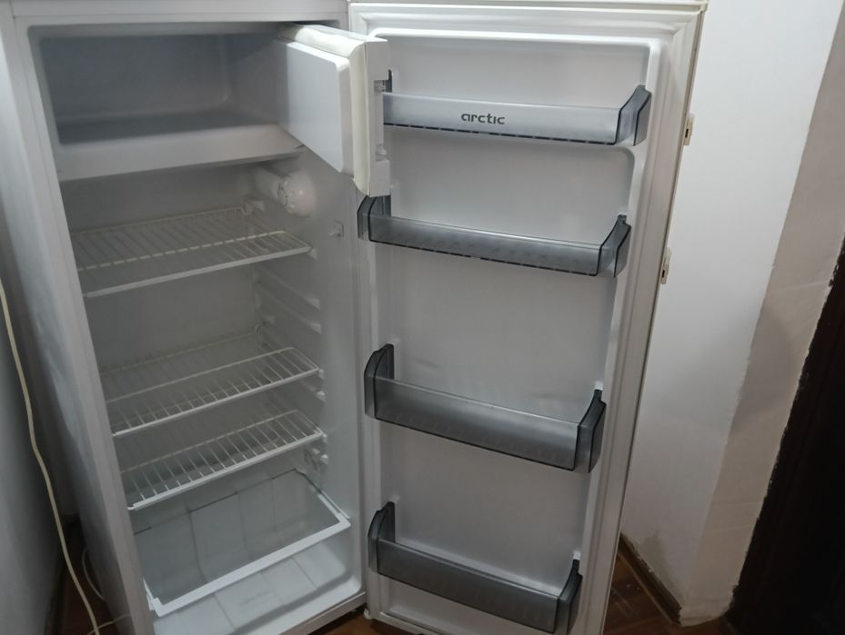 Închiriez apartament, zona Posada