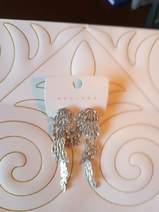 Продам бижутерию