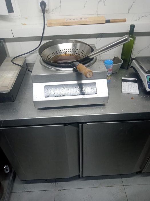 Холодильник ,мангал,пицца печь, ларь,