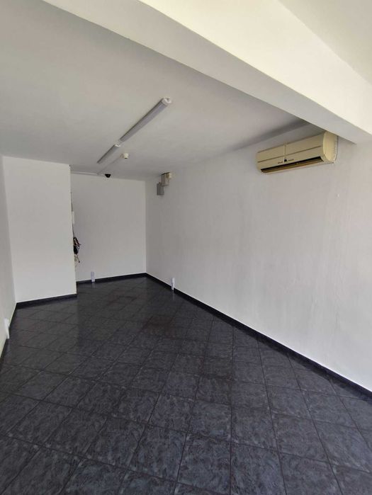 Дава се под наем Магазин в София, Модерно предградие - 22 кв.м за 300 € - Снимка #1