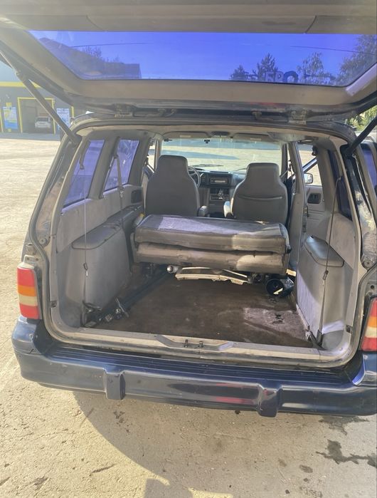 Продам Chrysler Voyager 2 поколение