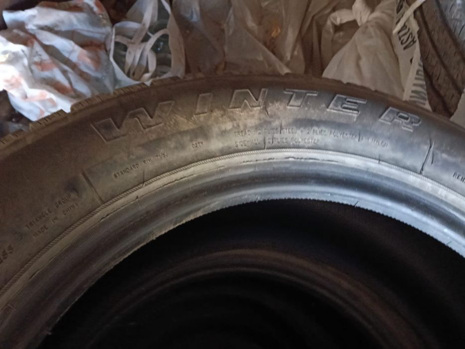 продаем шины на RAV 4