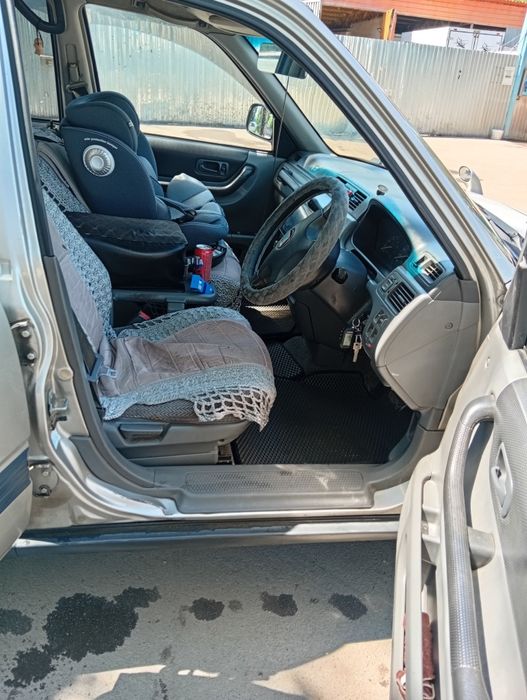Продам Хонду CRV RD1