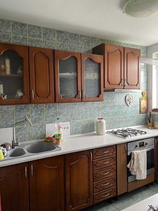 Vand Casa parter + mansarda 280 mp, teren 2300mp Valter Maracieanu