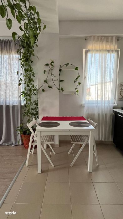 Proprietar, Apartament 2 camere, parcare, centrala, luminos, Dobroesti