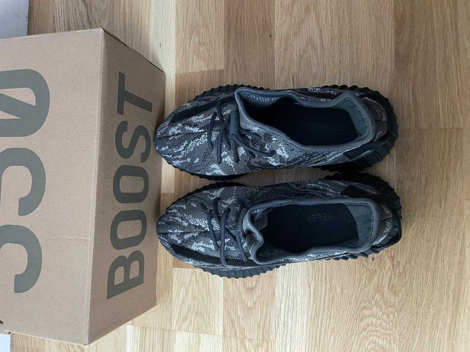 REDUCERE!! Adidasi YEEZY BOOST 350 V2 DARK SEA Premium / Full Box