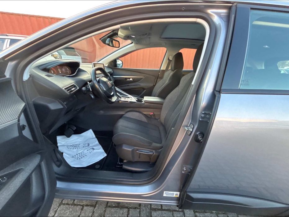 Peugeot 3008 HDI 1,5 Active Business/Euro 6/IreproșabiGaranție 12 luni