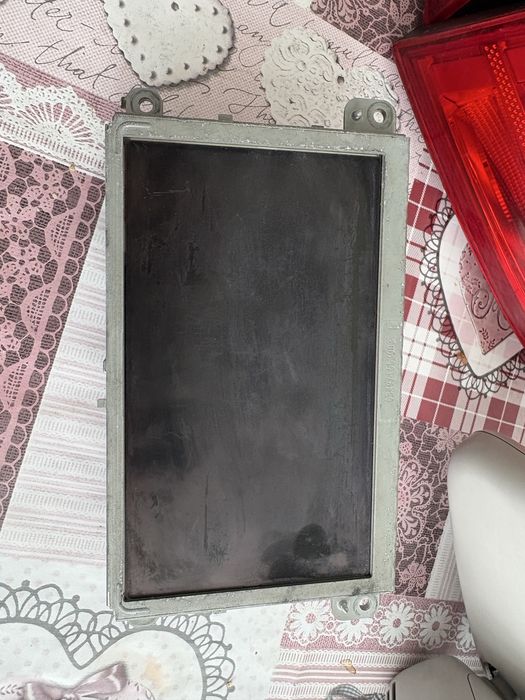 Здравейте,пускам останали части за ауди а4 б8