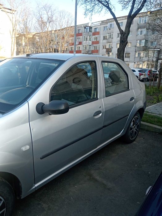 Vând Logan 2008, 1.4,benzina