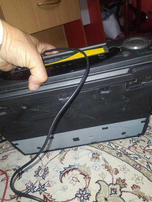 Видеомагнитофон  LG