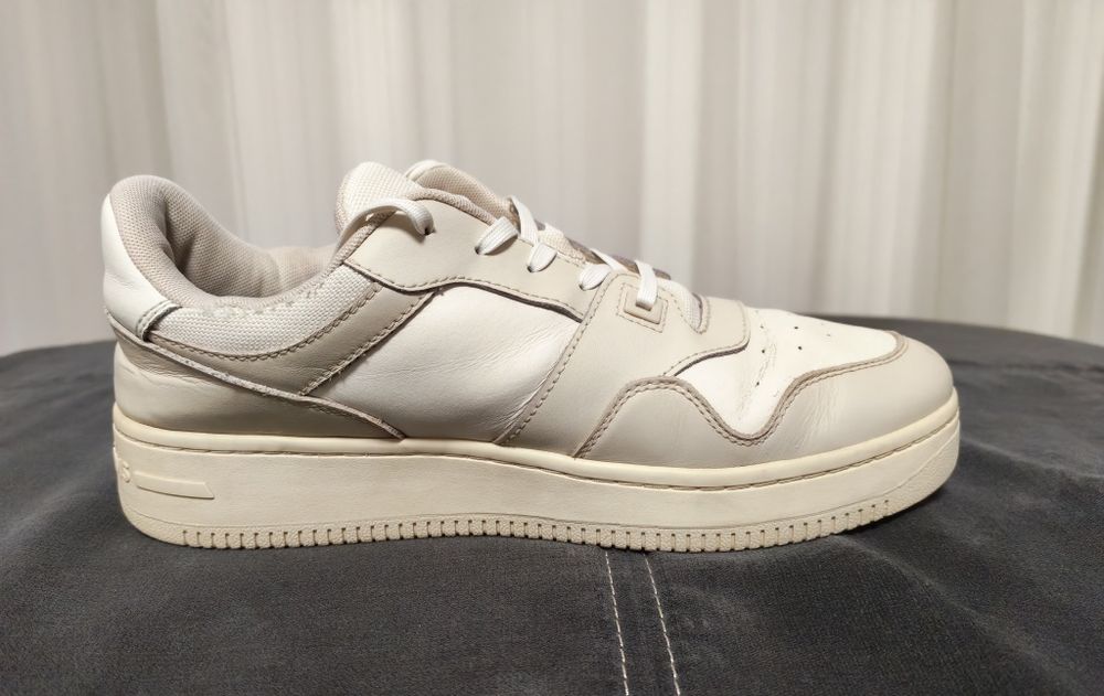 Adidasi tenisi Tommy Hilfifer , marimea 44