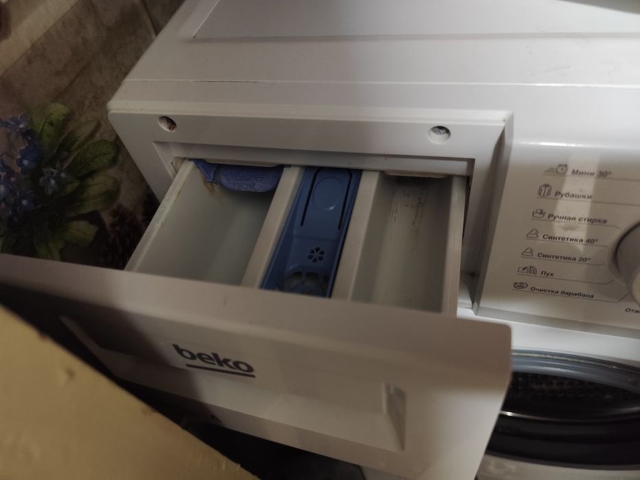 Продам стиральную машину