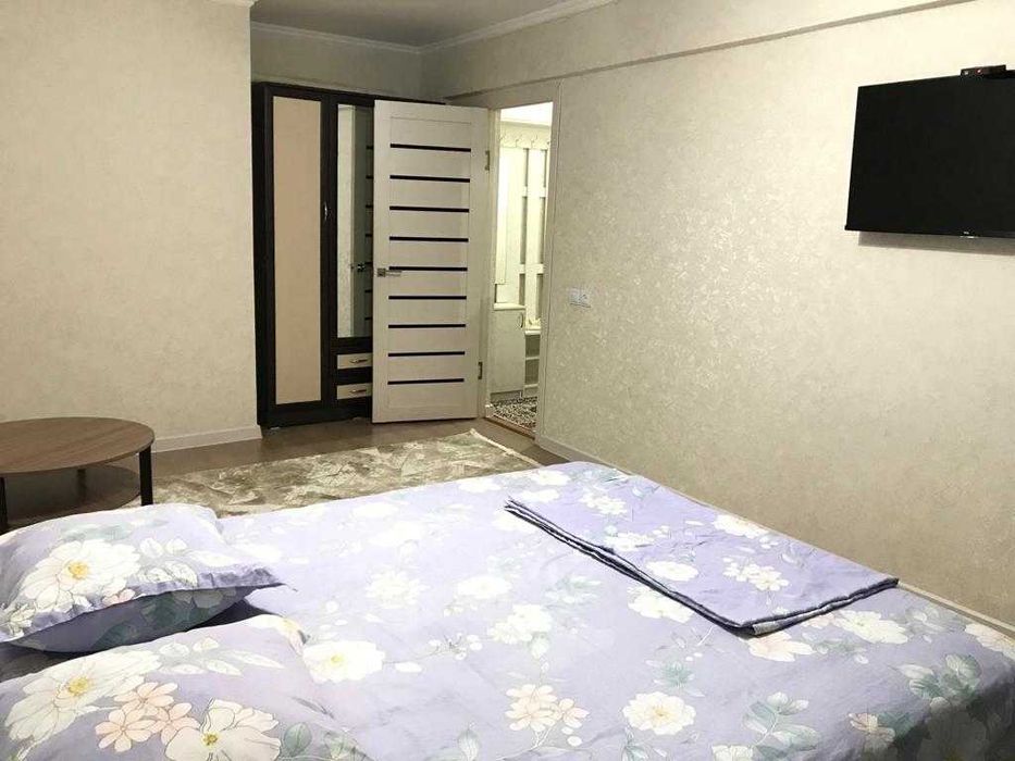 Сдам 1 ком кв, в центре,