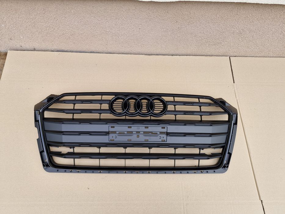 Grila centrala Audi A5 8W6 NOUA 2016-2020