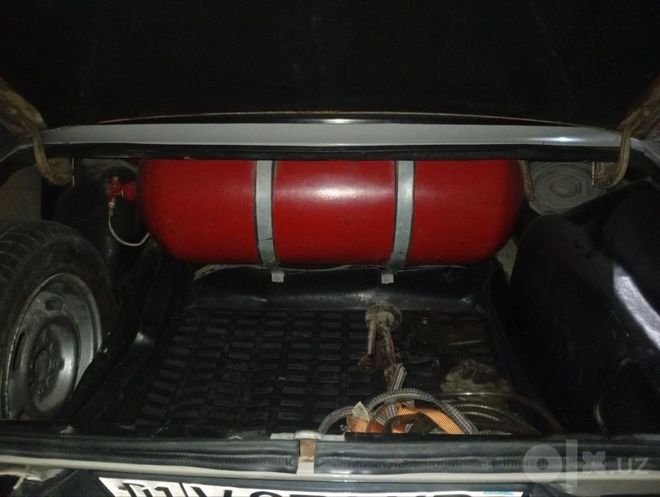 VAZ-21063 sotiladi, 1992-yil. Dvigatel: 1.3 l
Holati: yurib turgan mas