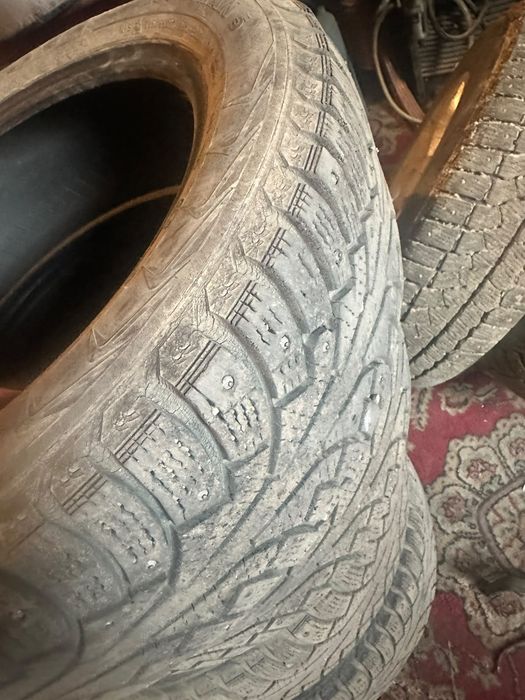 Nokian 215/55/17