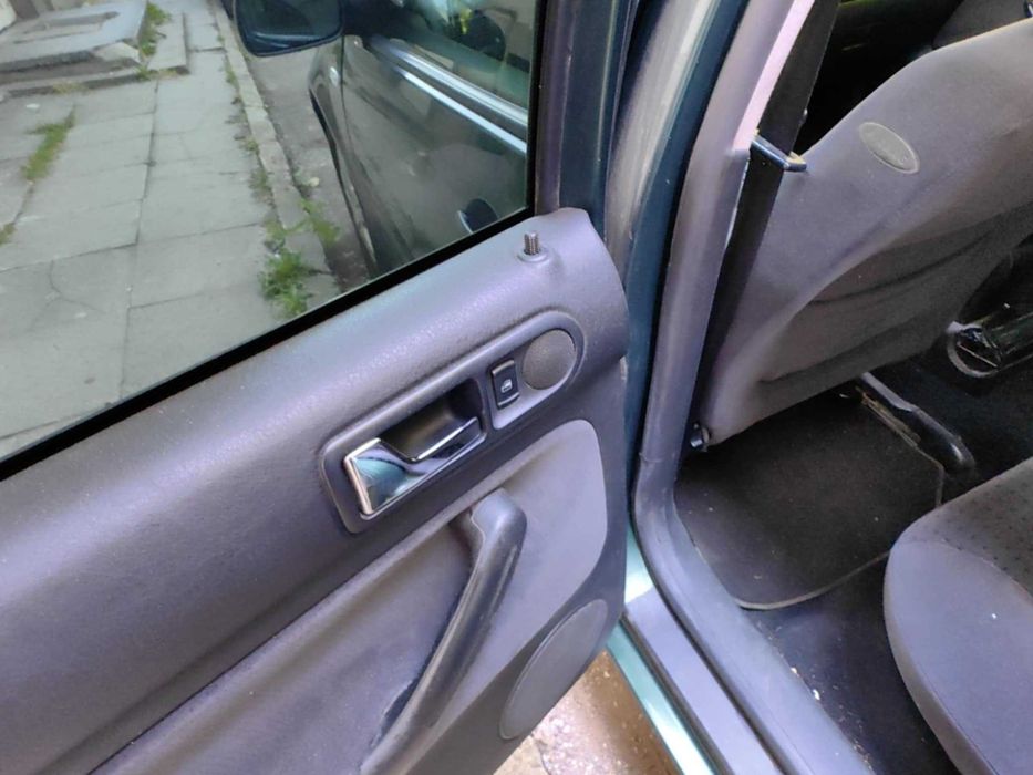 VW Golf VW Golf 4 1.6 SR 101к.с