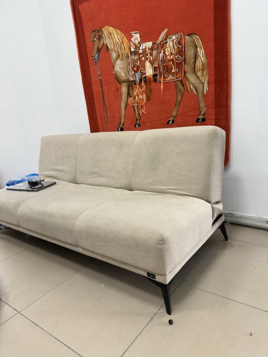 Диван сатылады жағдайы жақсы