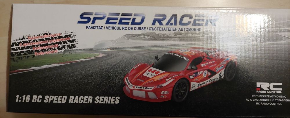 Masina  cu telecomanda Speed Racer