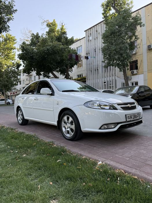 ПРОДАЁТСЯ Шевролет Жентра