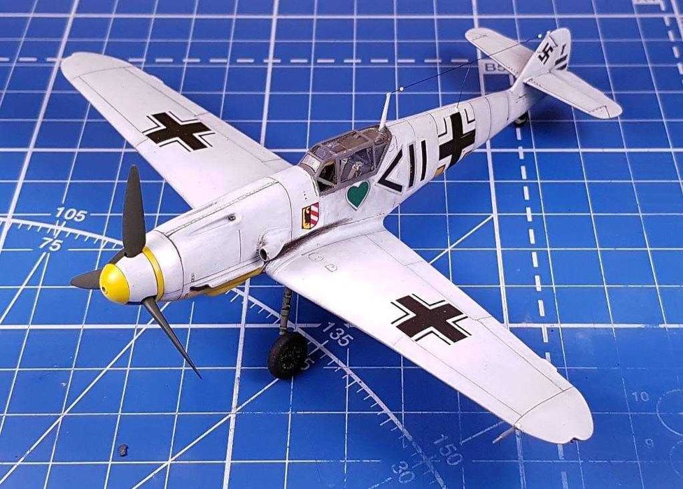 Сборная модель самолета Мессершмитт Bf 109 F-2 (Звезда, 1/72)