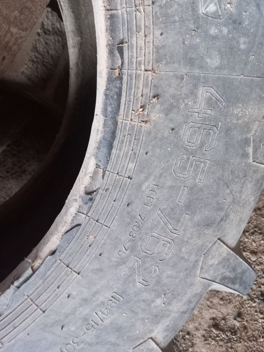 Трактор балондары бар 2 штук