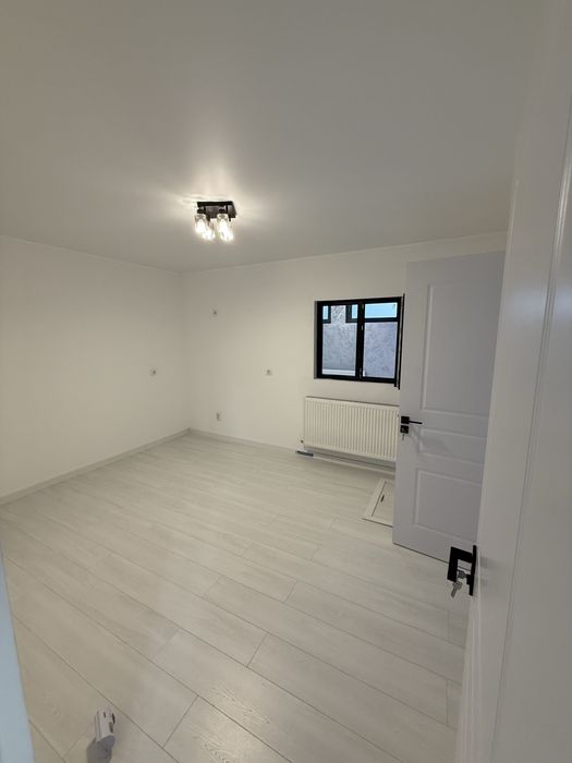 Casa renovata de la 0 de vanzare !