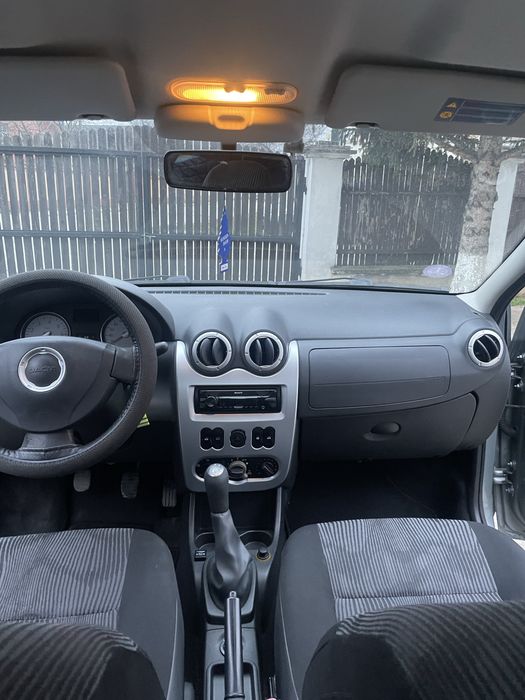 Vand Dacia Logan 1.4MPI + GPL de fabrica