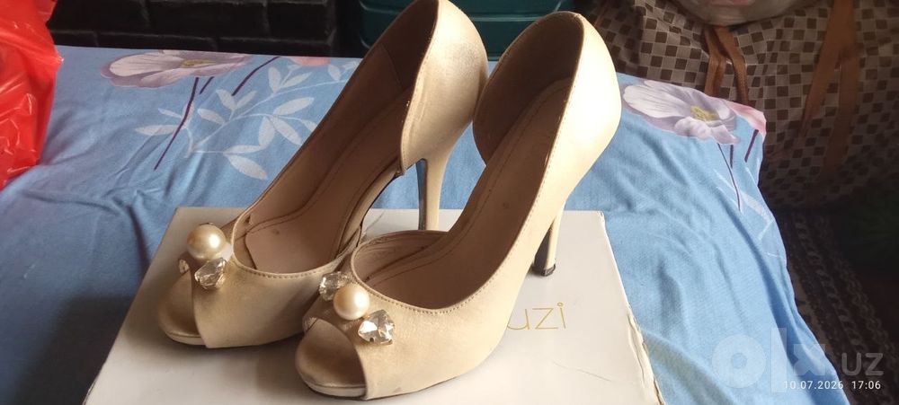 Rangi bejiviy baland poshnali
