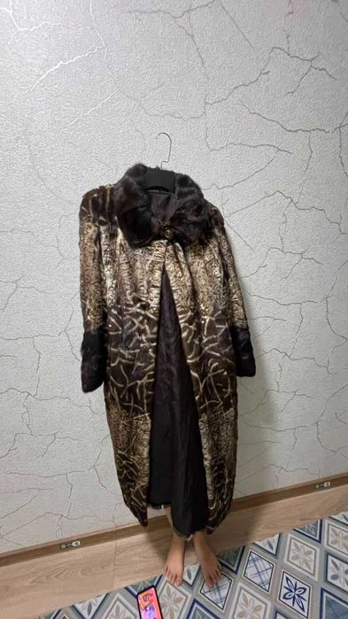 Продам норковую шубу