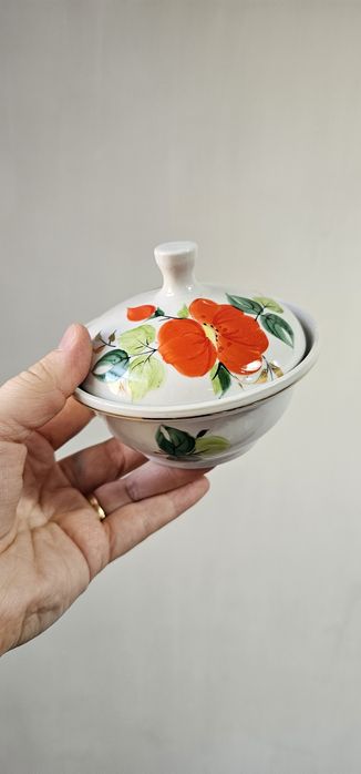 Сахарницы , винтаж посуда