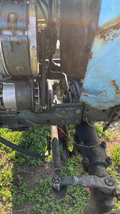 Трактор, в ходовом состоянии, косилка