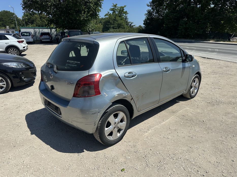 На Части Тойота Ярис 1.4 d4d-90к.с.!