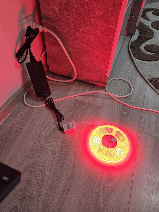 Bandă LED COB RGB + Alb Cald 5M WiFi – 784 LED/m, 24V, Alexa & Google