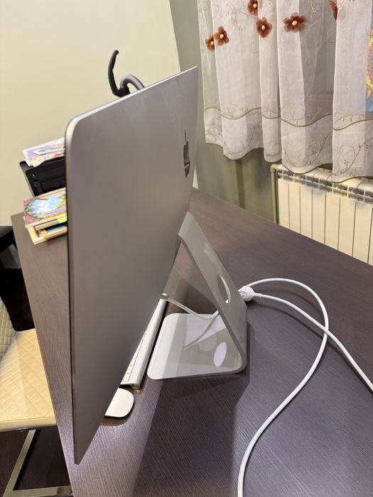 Компьютер Apple моноблок