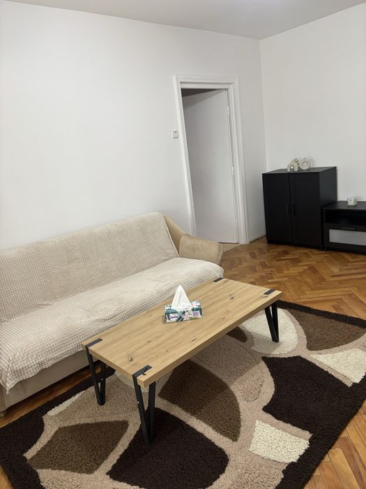 Vand apartament ultra-central!