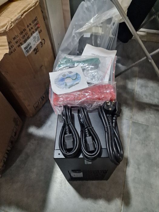 Мощный ИБП INFORM 3000VA (2100W)