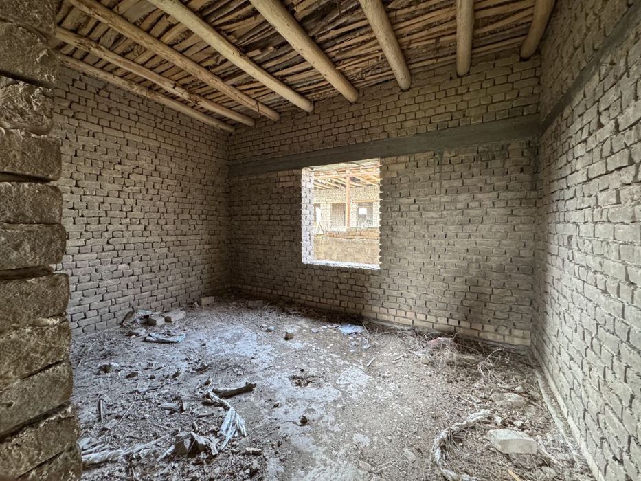 Yangiyo’l tumanida 8 sotixli hovli sotiladi