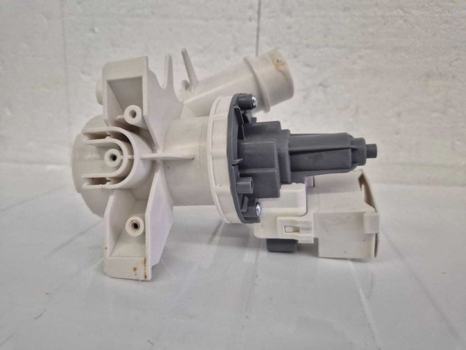 Pompa evacuare masina de spalat Candy 43041796 cod / C138