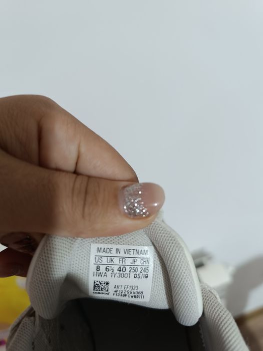 Adidas comfort dama mărime 40, in stare f buna, preț super redus