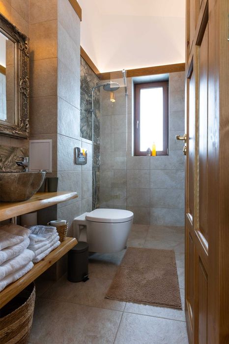 Продава се Къща в Разлог - 107 кв.м за 3701 €/кв.м - Снимка #16