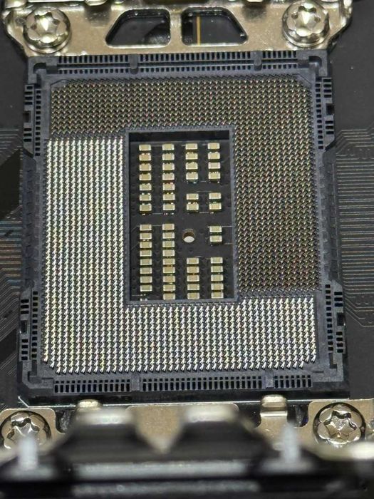 плата MSI MPG Z790 EDGE TI Wi-Fi 6Е Сокет LGA1700